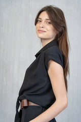 Camicia annodata con maniche corte