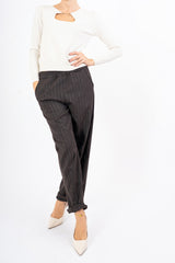 Maglia BitDetail con scollo a goccia
