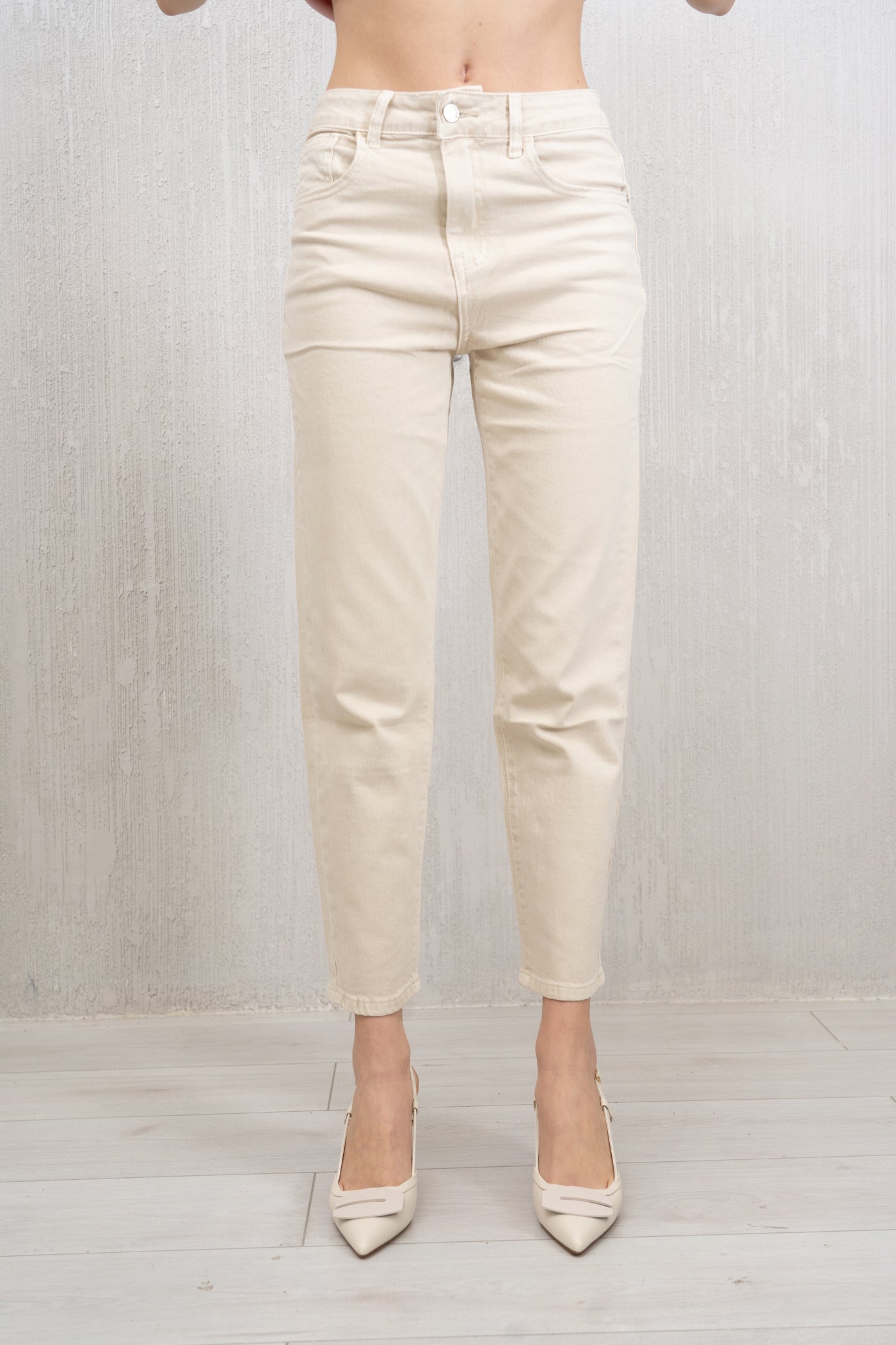 Jeans Color Mom Fit Burro
