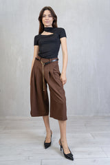 T-shirt Asimmetrica Cut-Out