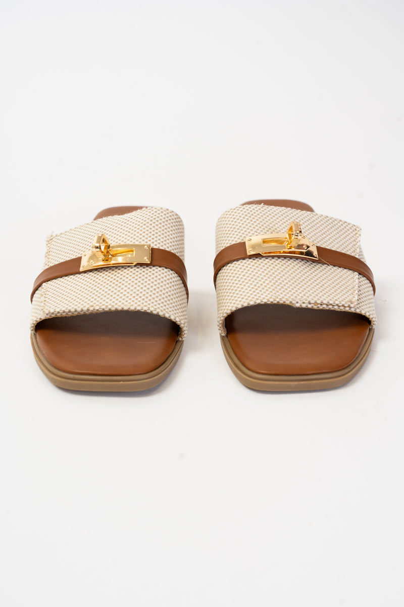 Ciabatta Intrecciata Camel con Fibbia Hermès