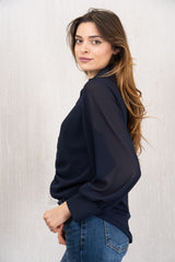 Camicia in Georgette Velata con Arriccio Centrale