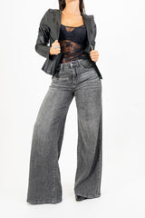 Jeans flare soft-touch grey wash.