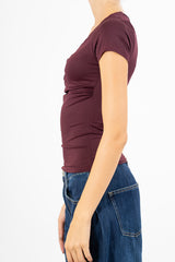 Maglia Charm Detail con accessorio.