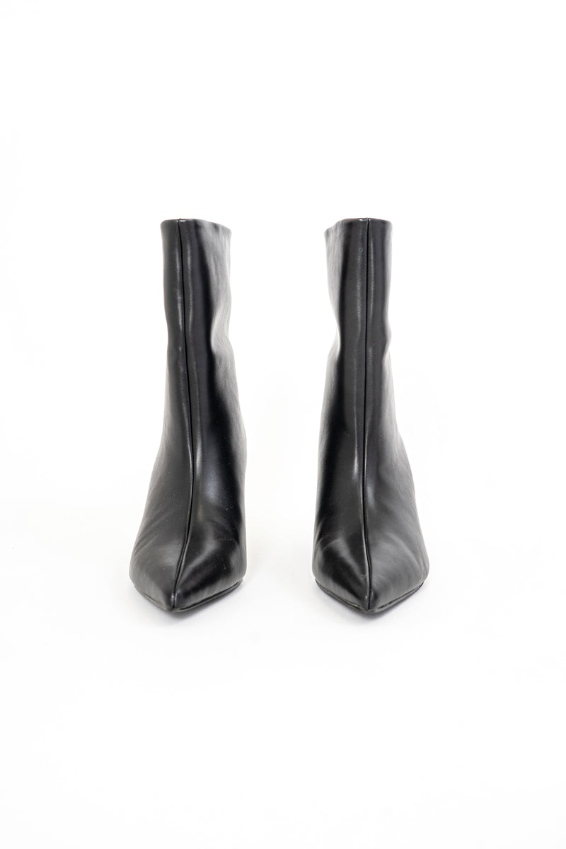 Stivali mid-calf in ecopelle nera con gambale ampio e tacco 6,5cm