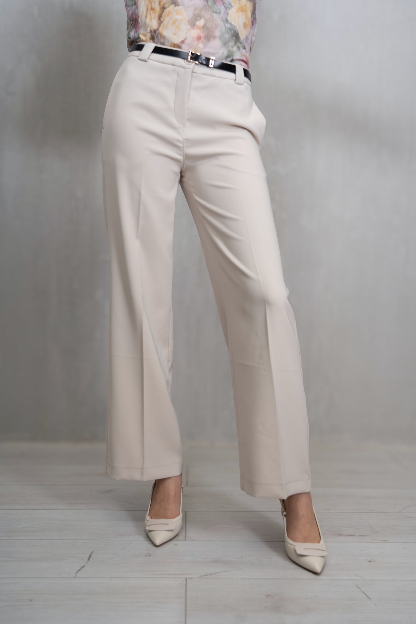 Pantalone palazzo in Tessuto Tecnico Elasticizzato Beige