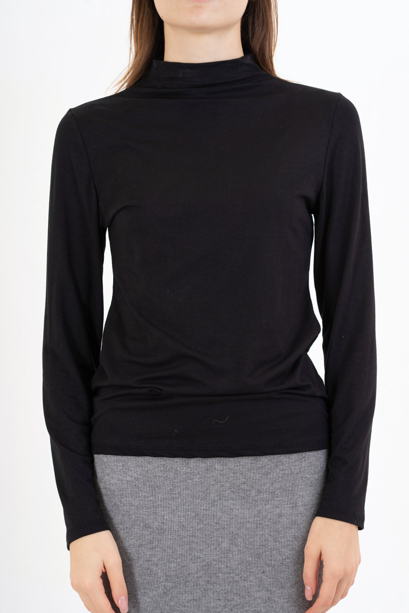 Maglia SoftTouch collo vulcano in viscosa elasticizzata