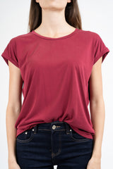 Maglia morbida spalla scesa in viscosa elasticizzata coordinabile Made in Italy.