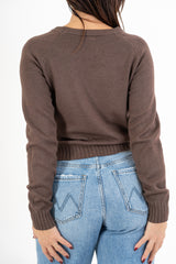 modella indossando Maglione sportivo con maniche raglan e bordo a coste colore