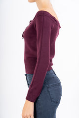 Maglia crop off-shoulder con laccio