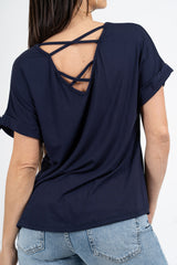 Maglia ampia in viscosa elasticizzata con scollo a V e incrocio sul retro.