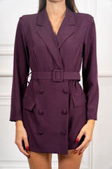 modella indossando Tutina Blazer Ardelle colore