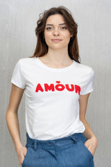 T-shirt elasticizzata con scritta Rossa "AMOUR" effetto spugna