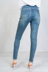 Jeans skinny fit con lavaggio sfumato