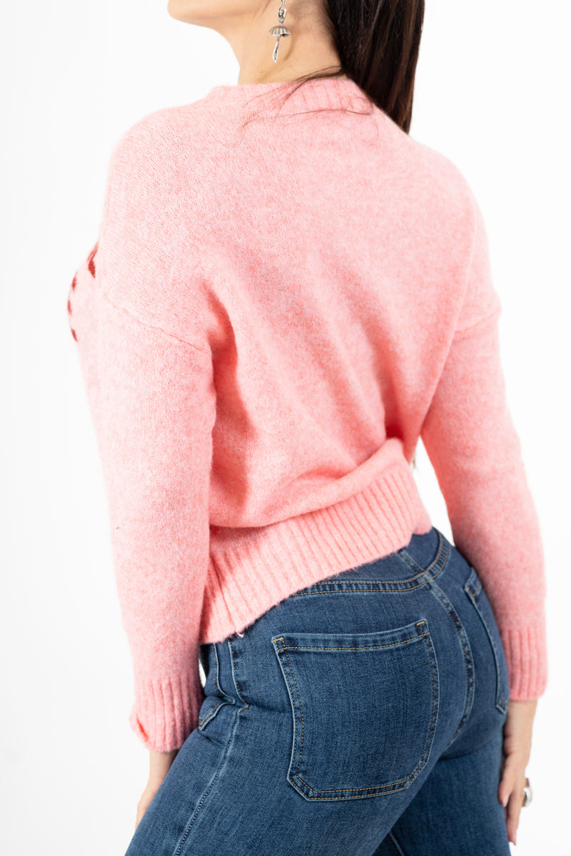 modella indossando Maglione girocollo con scritta “Ho sempre ragione” in misto lana Made in Italy colore