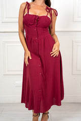 modella indossando Abito lungo bustier in tela leggera con spalline regolabili Amalfi colore