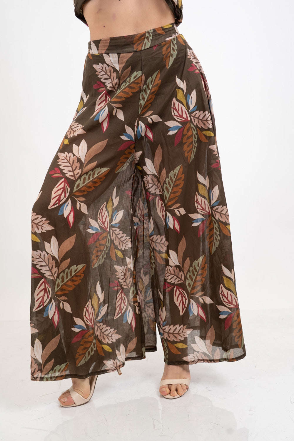 Completo Forest Leaf.