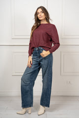 modella indossando Maglia Aster Lurex colore