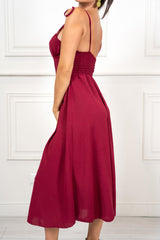 modella indossando Abito lungo bustier in tela leggera con spalline regolabili Amalfi colore