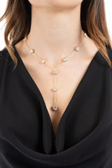 Collana sottile con punti luce in strass