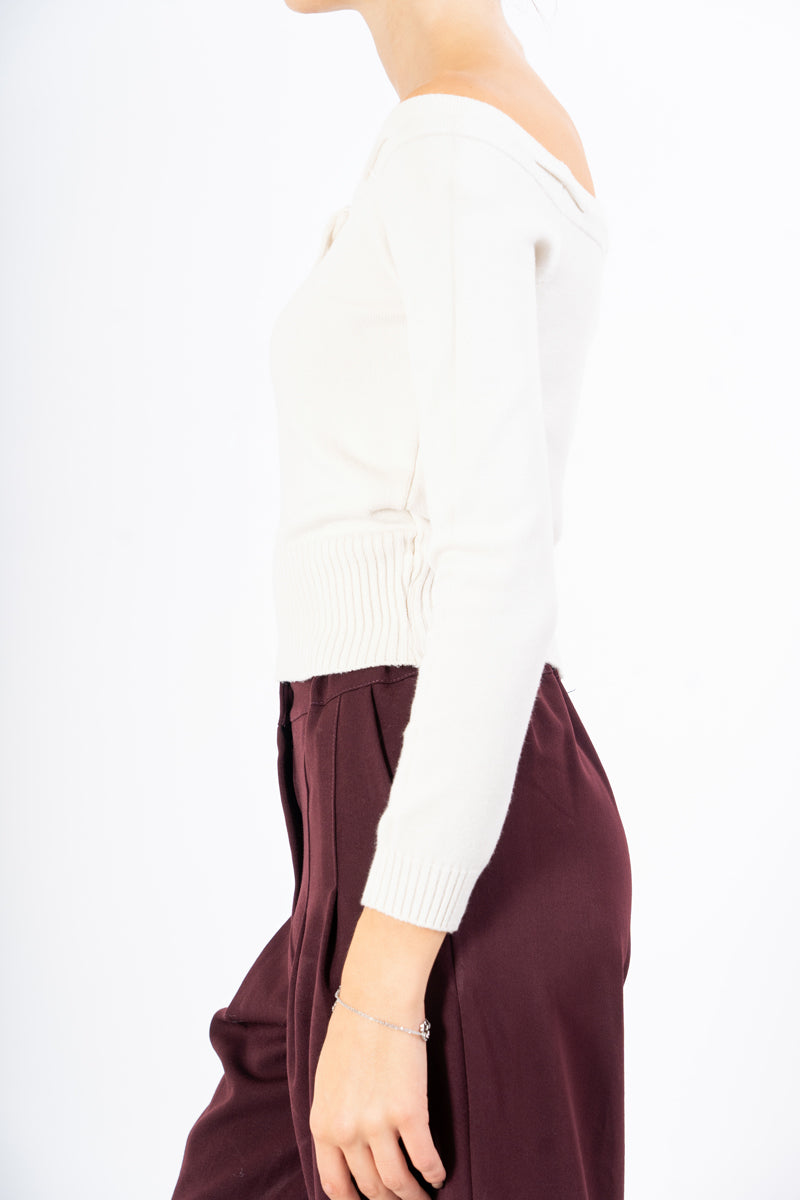 Maglia crop off-shoulder con laccio