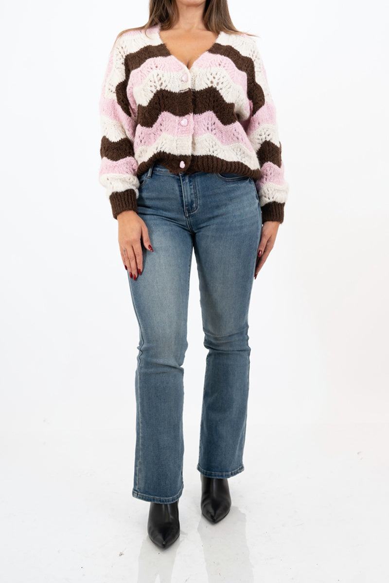 modella indossando Jeans Flare Push-Up The Used colore Jeans Thè