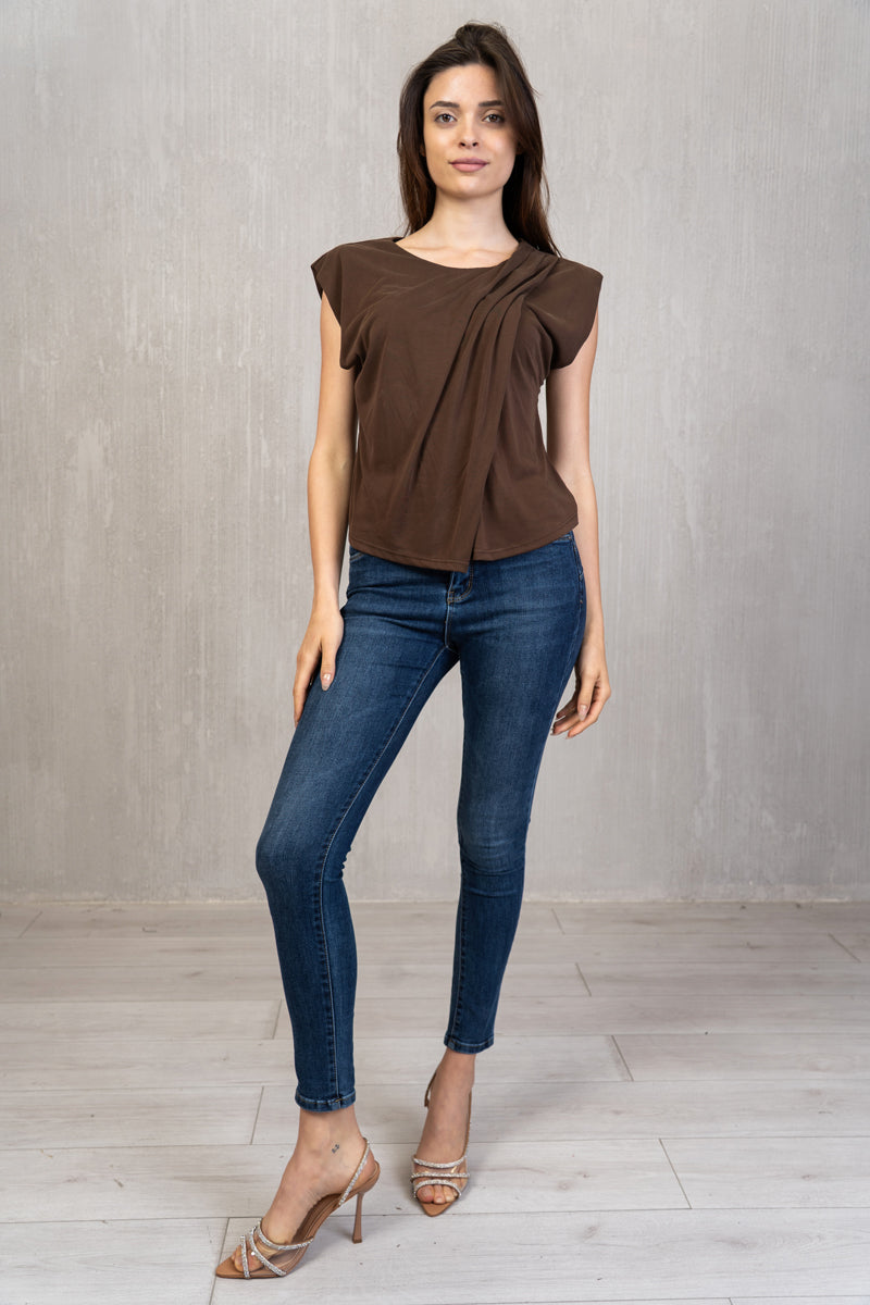 Maglia asimmetrica in misto viscosa
