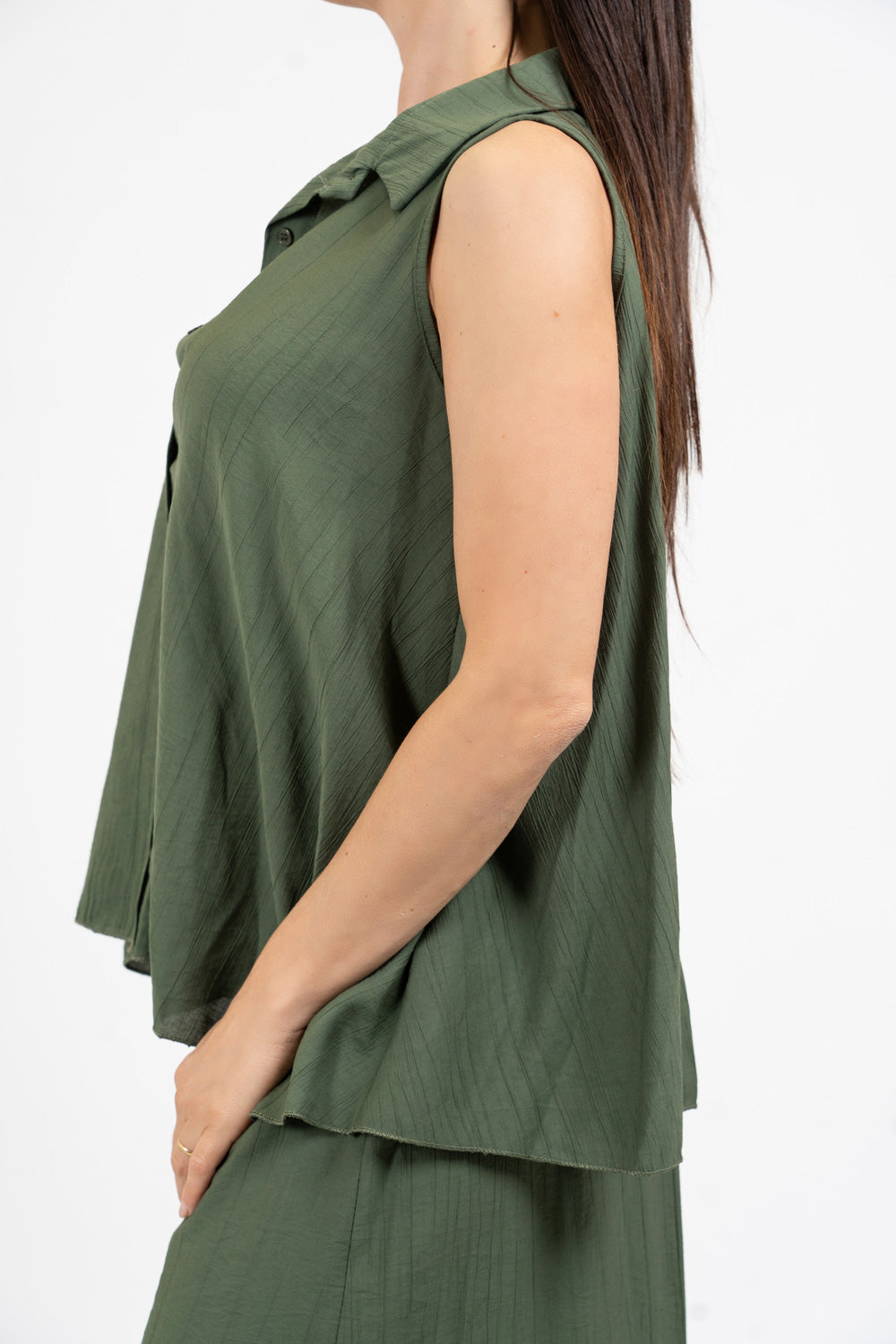 Camicia smanicata svasata in viscosa EasyWave no stiro con bottoni