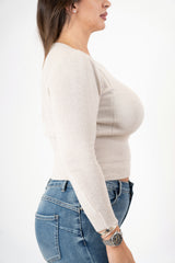 modella indossando Maglioncino Soft Lines con scollo barca colore