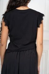 Maglia Asimmetrica con Fusciacca e Pizzo