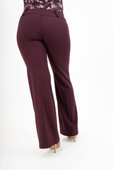 Pantalone svasato in crep con baschina alta Prugna