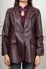 modella indossando Blazer Corinne colore
