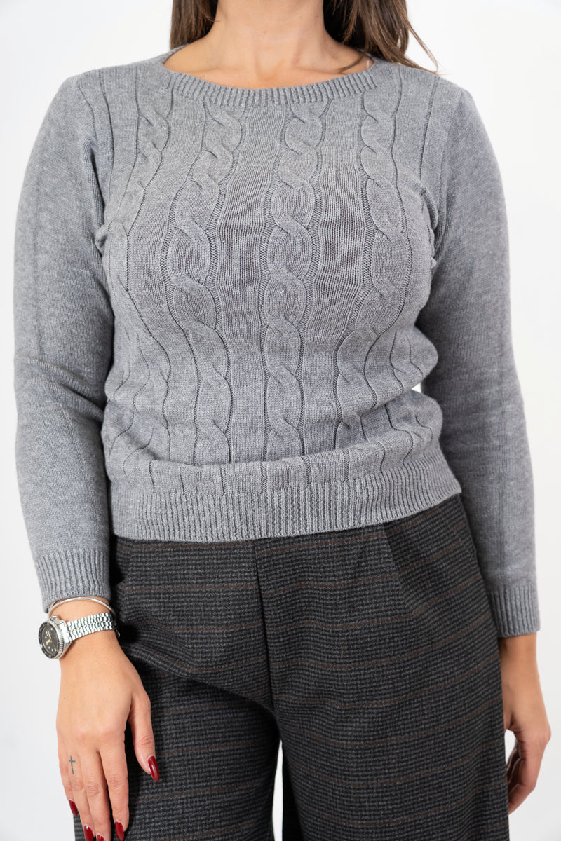 modella indossando Maglioncino SoftTrecce colore Grigio Unica