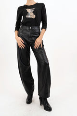 modella indossando Maglia TeddyMood in cotone elasticizzato colore