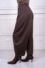 modella indossando Pantalone Selwyn balloon colore