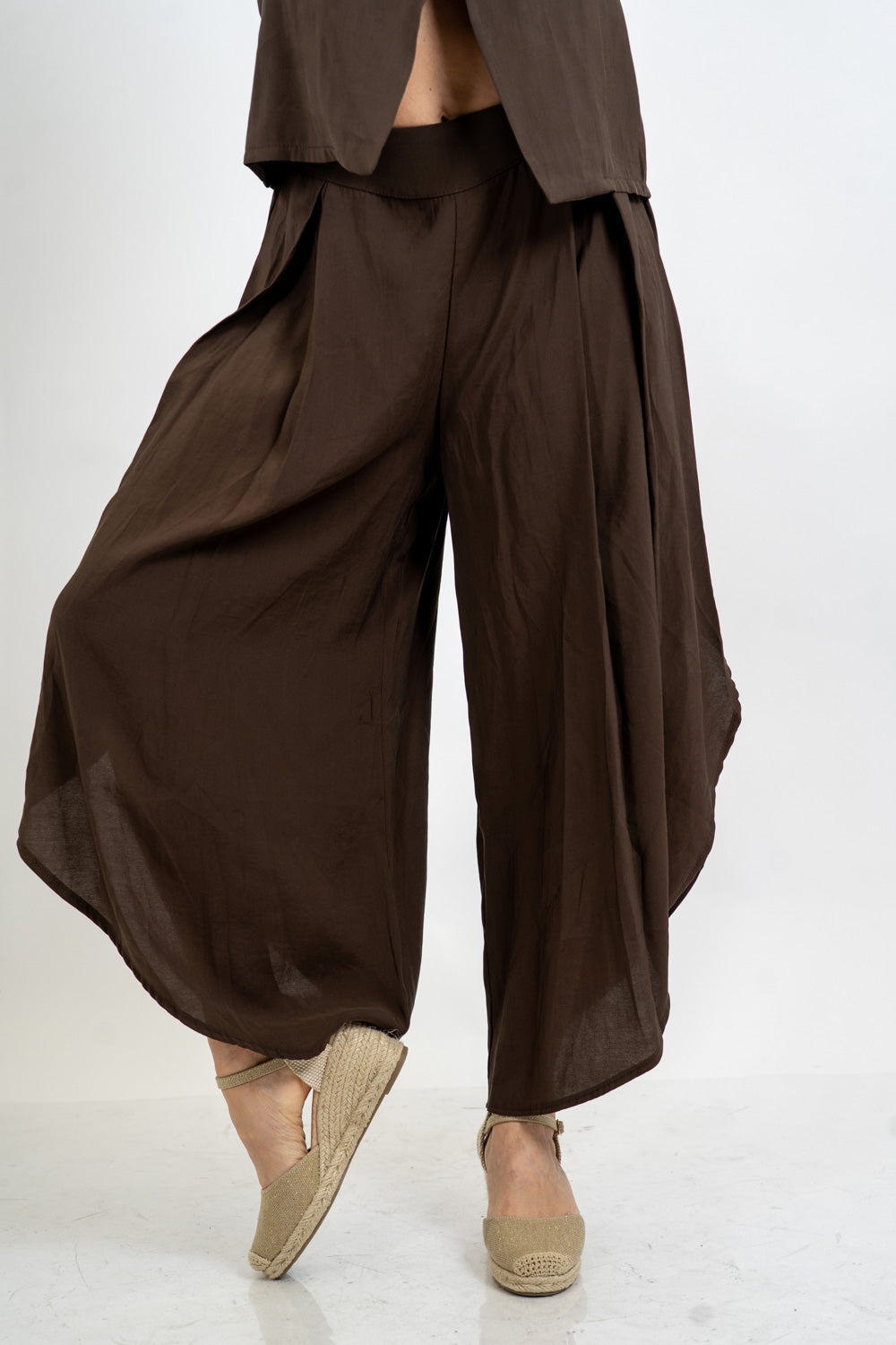 Pantalone ampio fluido in misto viscosa