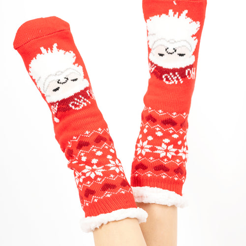 modella indossando Home Socks Natalizie – Babbo Natale Classico colore Rosso Unica