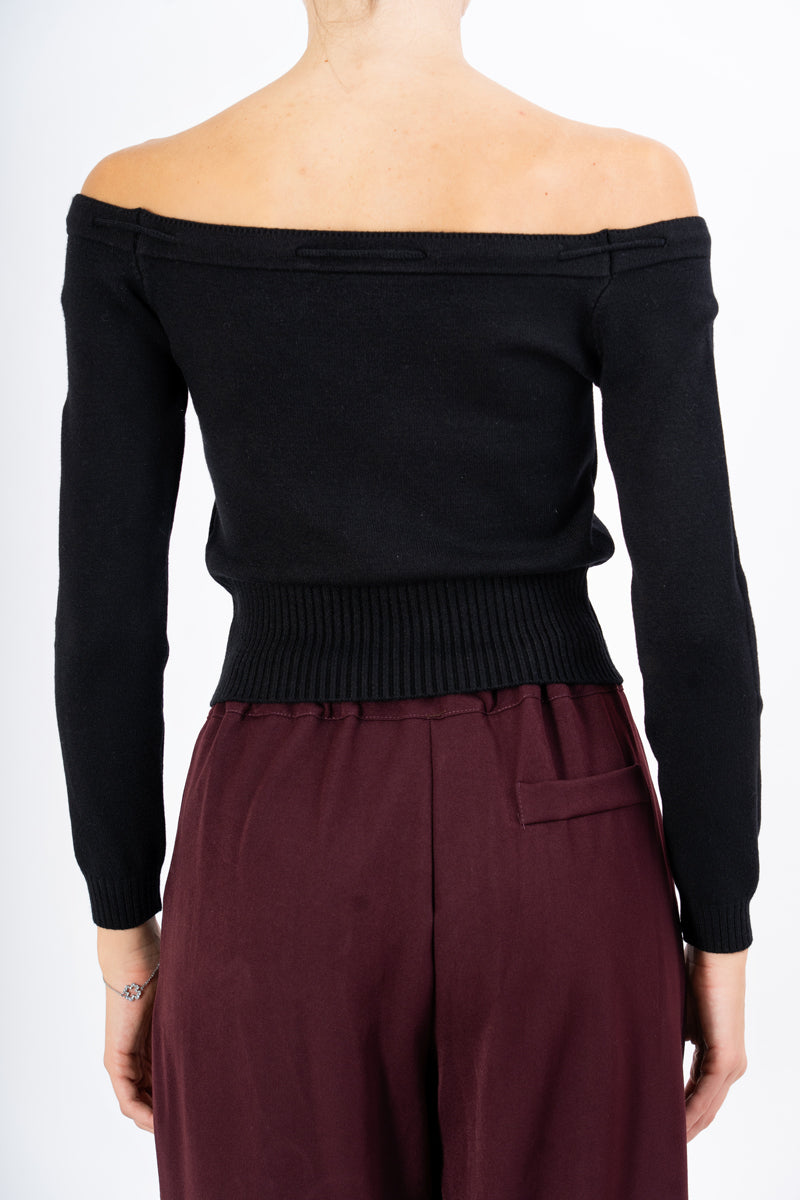 Maglia crop off-shoulder con laccio