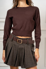 modella indossando Maglia Mirelle boxy in misto viscosa colore