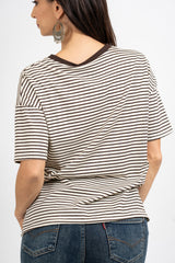 T-shirt rigata over con spacchetti.