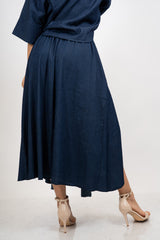 Gonna ampia effetto chambray con taglio stondato.