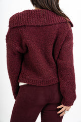 Giacca corta in filato bouclé con colletto e zip metallica