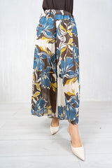 Pantagonna Jungle Bloom con shorts interno
