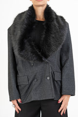 Giacca Faux Fur Chic spinata con collo removibile