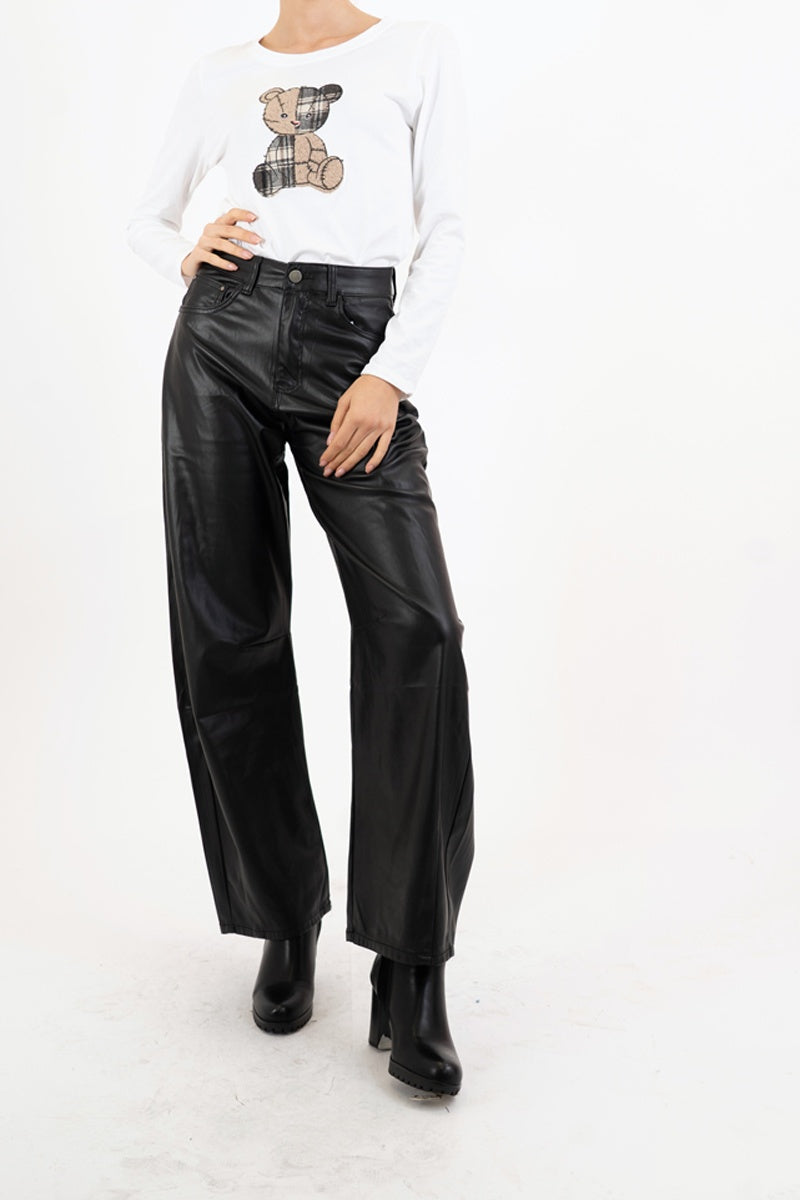 modella indossando Maglia TeddyMood in cotone elasticizzato colore