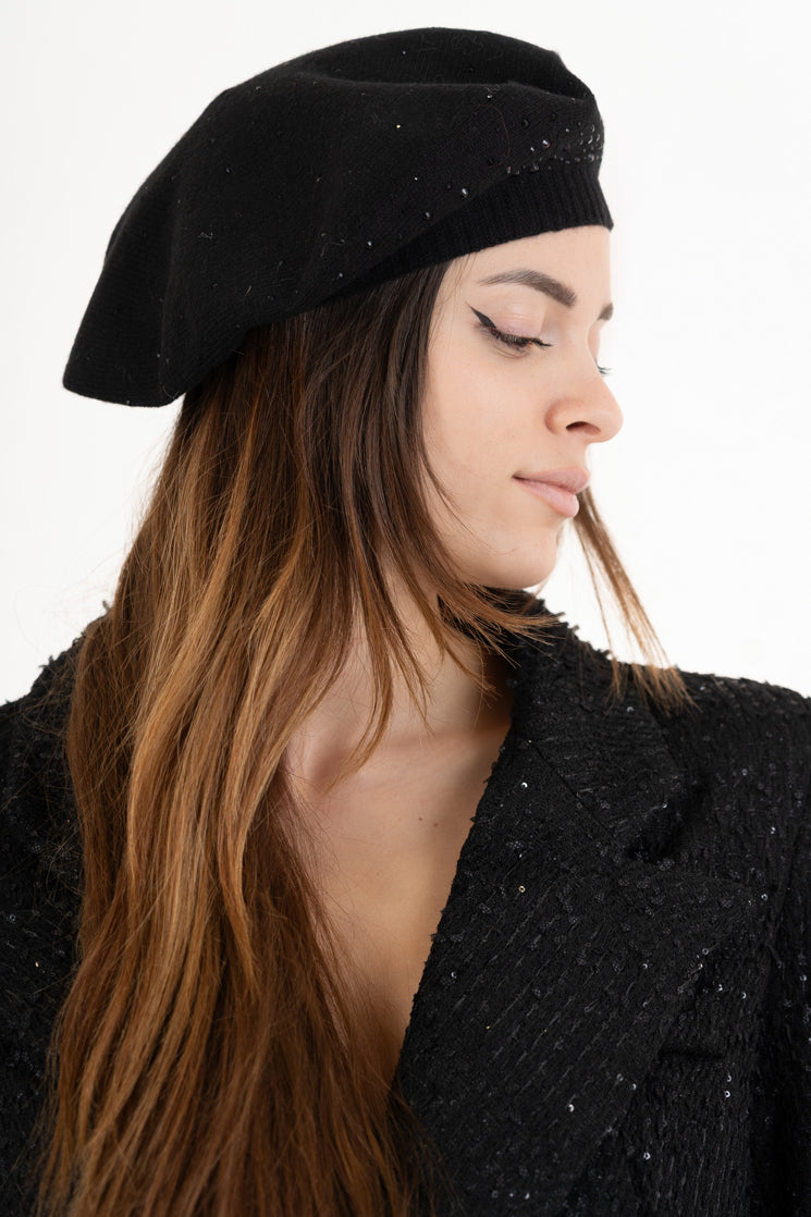 Basco ChicMood con perline tono su tono