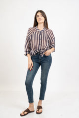Camicia ampia rigata in lyocell velato.