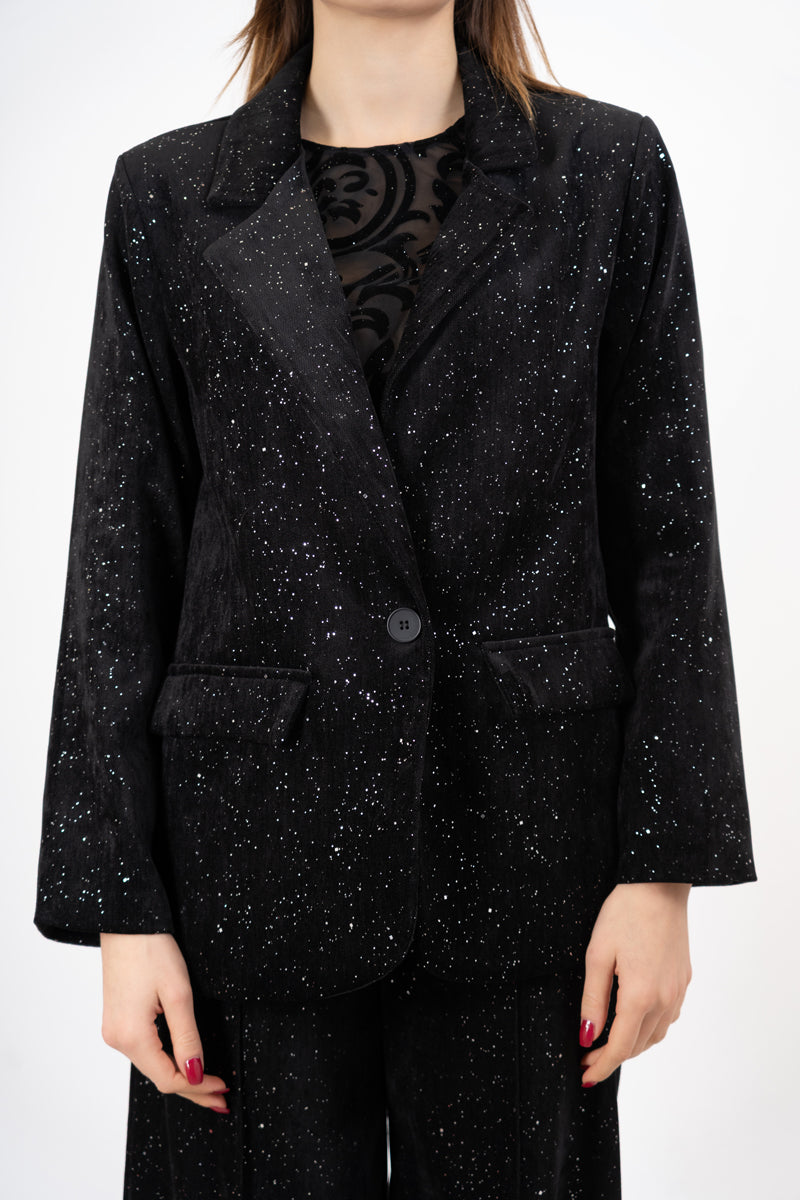 modella indossando Giacca velluto con punti luce laminati colore Nero Unica