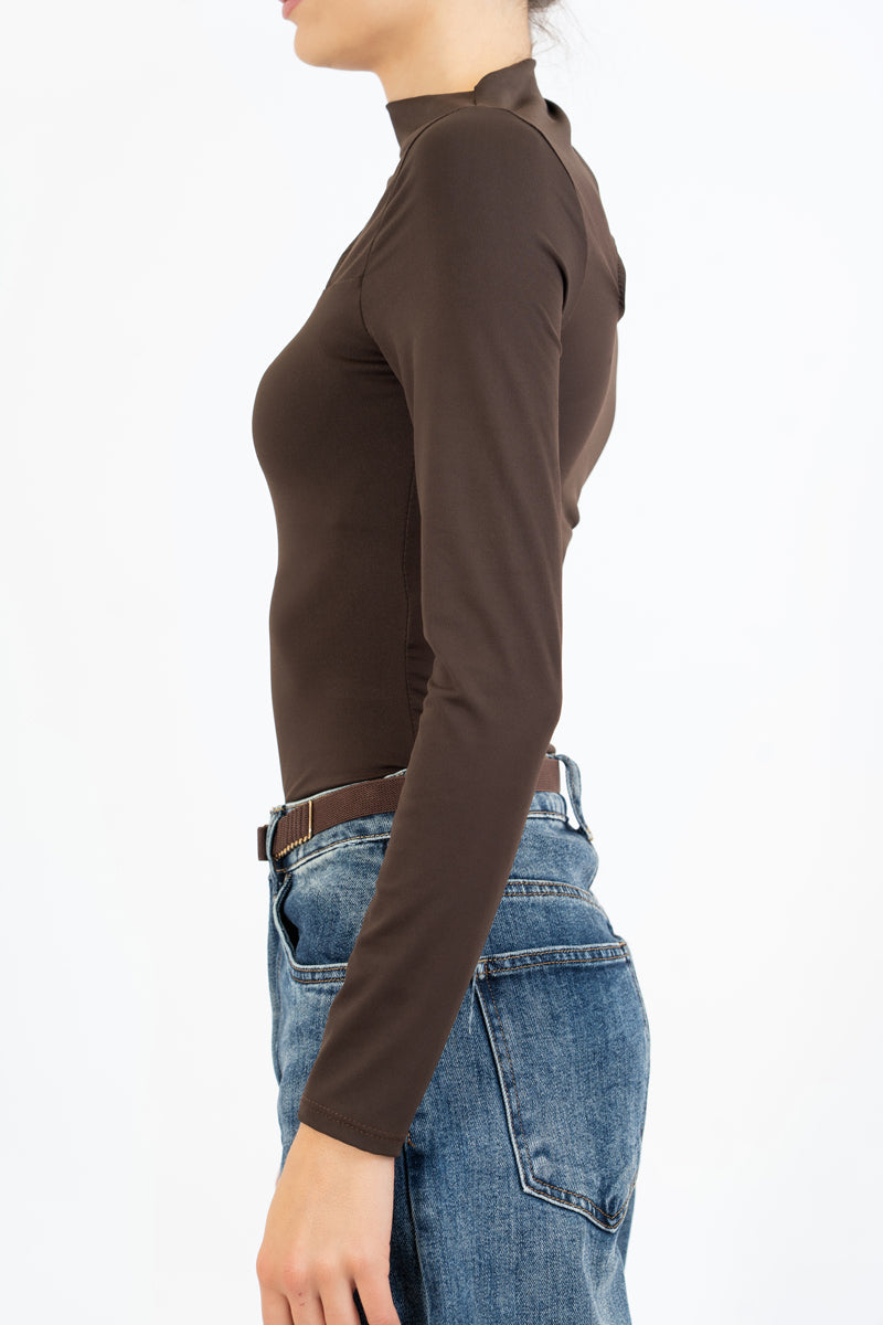 Body Cut-Out Glam – doppio scollo asimmetrico