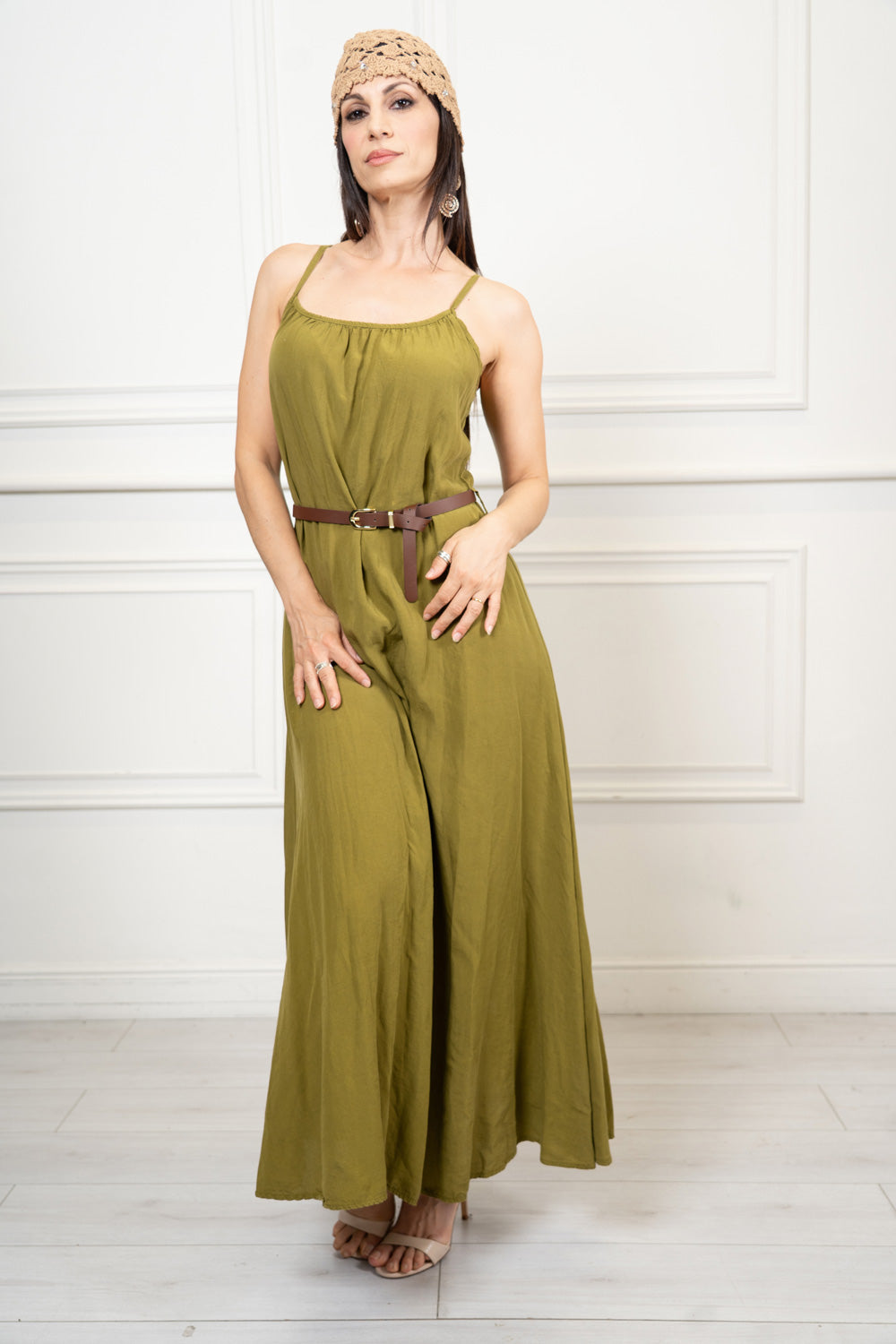Abito lungo in Tencel con cintura.